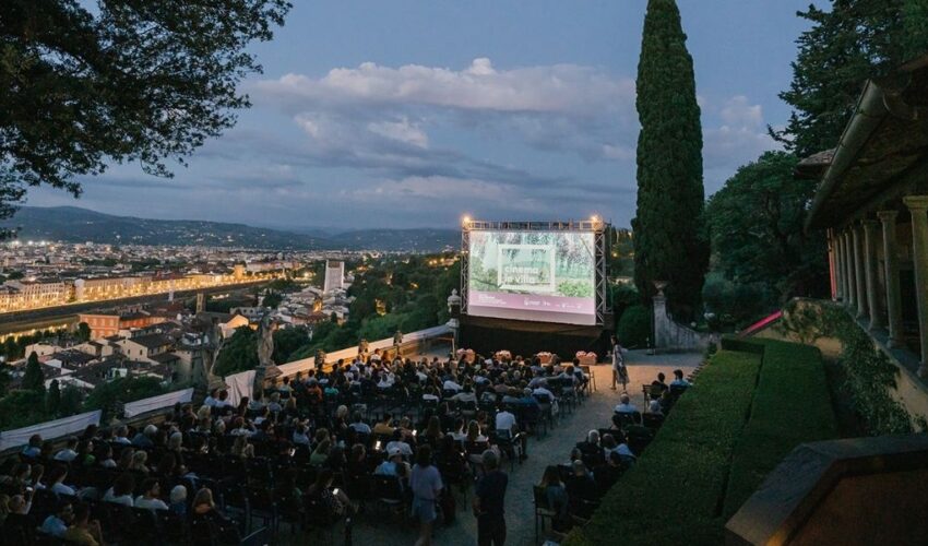 “Cinema in villa”, continua fino al 30 agosto la programmazione dell’arena estiva sulla Terrazza Belvedere del Giardino Bardini